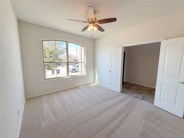 13824 Langston Lake Road, Fort Worth, TX 76262