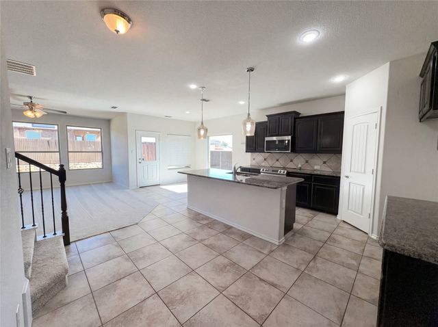 13824 Langston Lake Road, Fort Worth, TX 76262