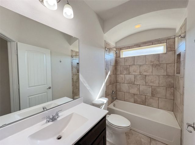 13824 Langston Lake Road, Fort Worth, TX 76262