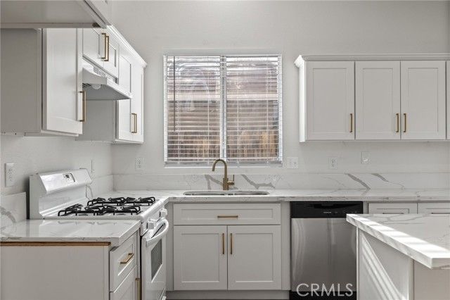 5914 Summer Country, Bakersfield, CA 93313
