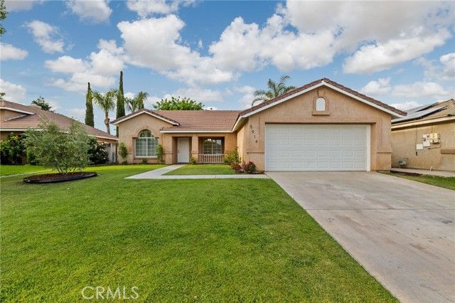 5914 Summer Country, Bakersfield, CA 93313