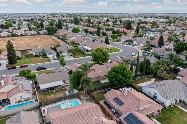5914 Summer Country, Bakersfield, CA 93313