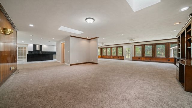 5809 Inverness Drive, Rockford, IL 61107