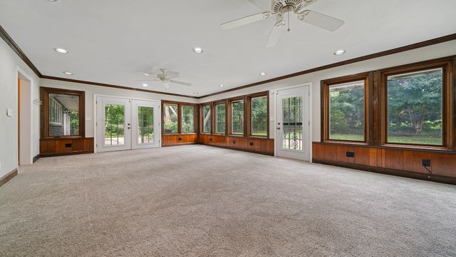 5809 Inverness Drive, Rockford, IL 61107