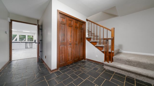 5809 Inverness Drive, Rockford, IL 61107