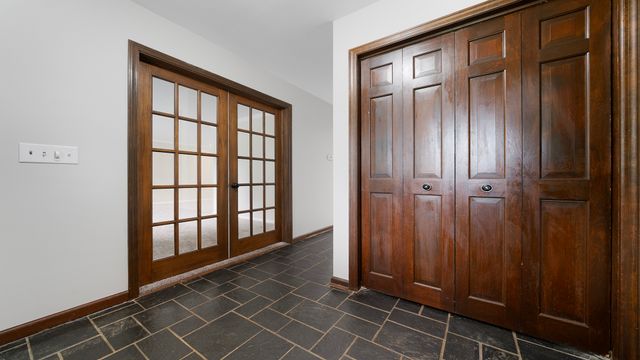 5809 Inverness Drive, Rockford, IL 61107