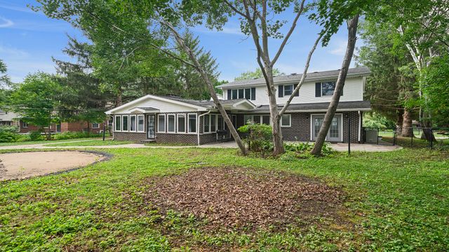 5809 Inverness Drive, Rockford, IL 61107