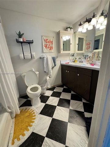 1250 S Miami Ave 2214, Miami, FL 33130