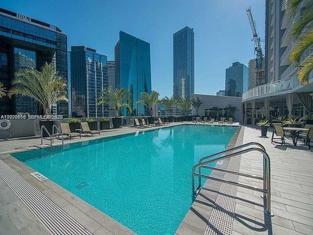 1250 S Miami Ave 2214, Miami, FL 33130