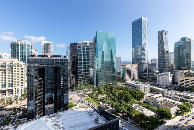 1250 S Miami Ave 2214, Miami, FL 33130