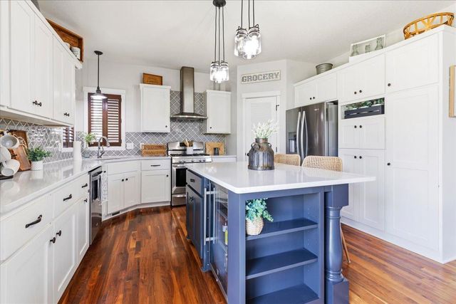 589 Montrose Avenue, Delano, MN 55328