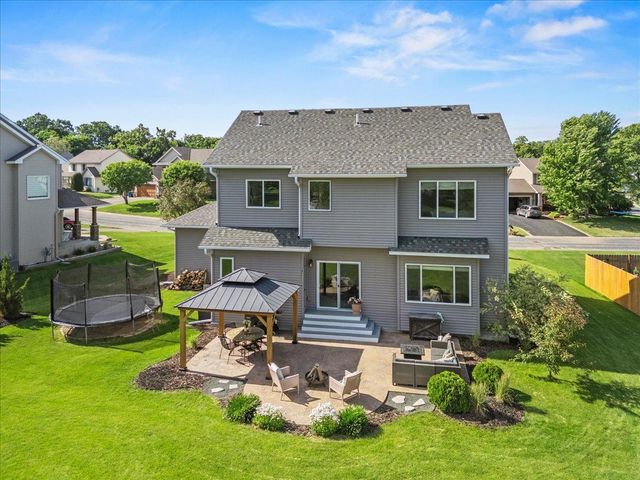 589 Montrose Avenue, Delano, MN 55328