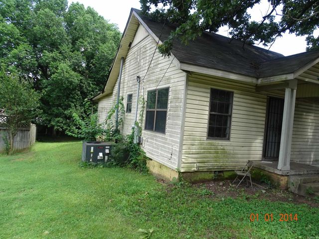 2715 Dr Martin Luther King Drive, Little Rock, AR 72206