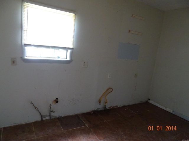 2715 Dr Martin Luther King Drive, Little Rock, AR 72206