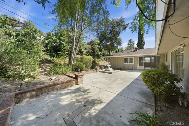 5154 Crown Avenue, La Canada Flintridge, CA 91011