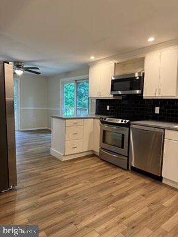 2605 NAAMANS RD, Wilmington, DE 19803