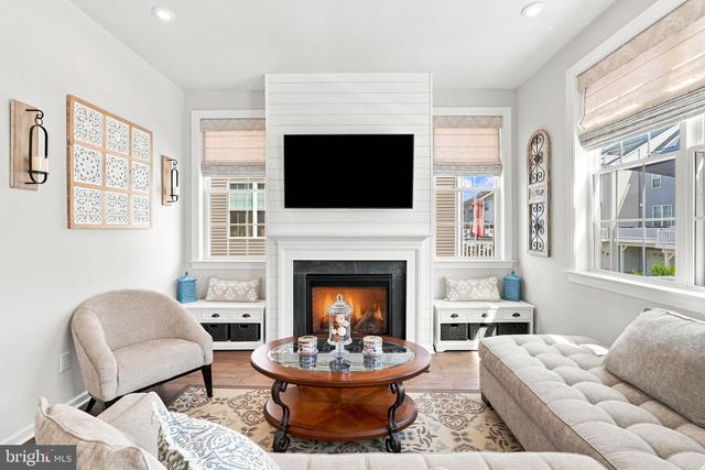 189 SMITHWORKS BLVD, Phoenixville, PA 19460
