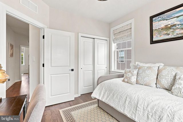 189 SMITHWORKS BLVD, Phoenixville, PA 19460