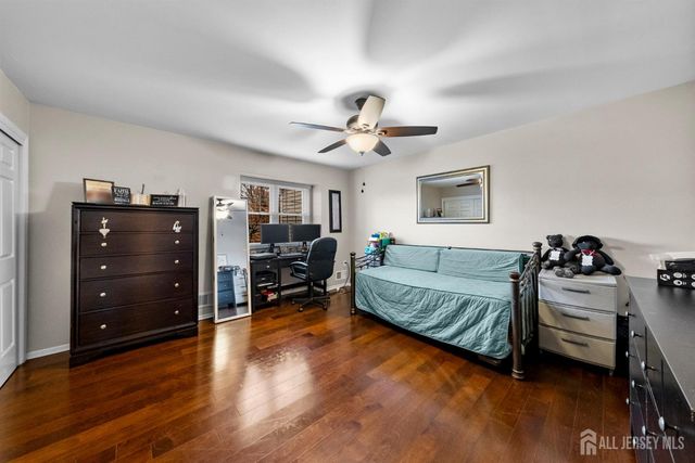 46 Parsler Place, Fords, NJ 08863