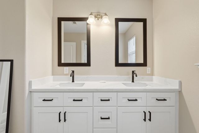 712 Old Magnolia Road, Conroe, TX 77304