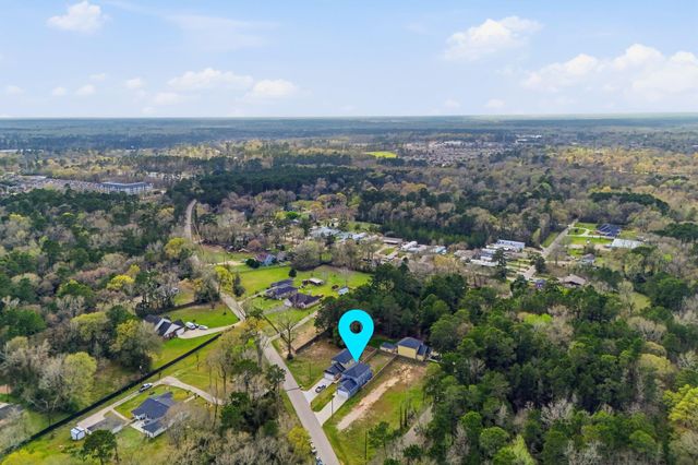 712 Old Magnolia Road, Conroe, TX 77304