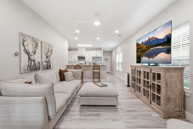 712 Old Magnolia Road, Conroe, TX 77304