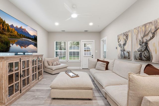 712 Old Magnolia Road, Conroe, TX 77304