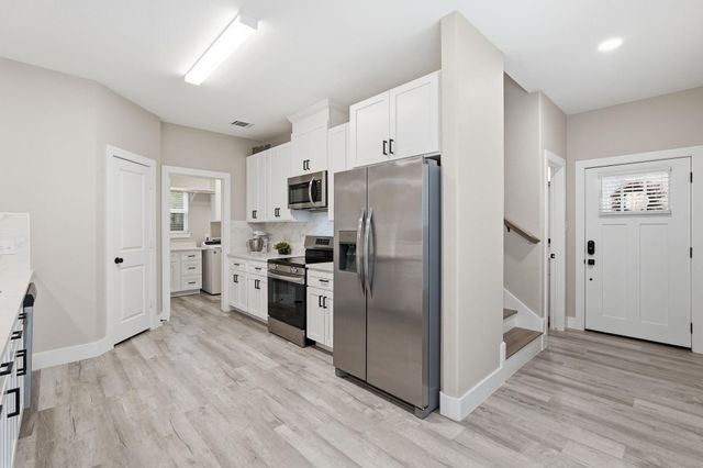 712 Old Magnolia Road, Conroe, TX 77304