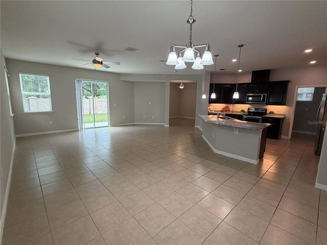 476 BOTTLEBRUSH LOOP, Sanford, FL 32771