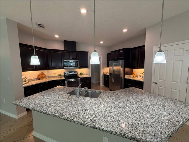 476 BOTTLEBRUSH LOOP, Sanford, FL 32771