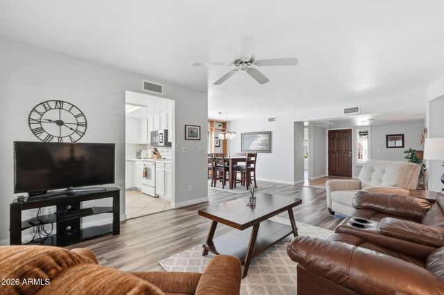 663 S SAGUARO Way, Mesa, AZ 85208