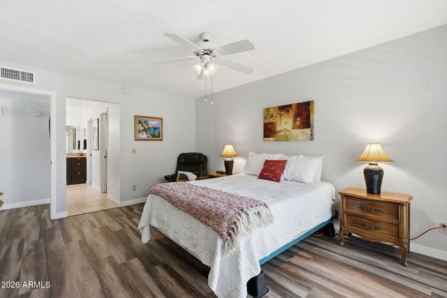663 S SAGUARO Way, Mesa, AZ 85208