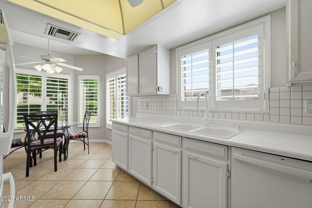 663 S SAGUARO Way, Mesa, AZ 85208 — photo 4