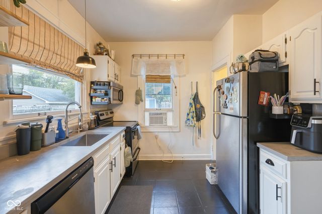 619 Kessler Boulevard East Drive, Indianapolis, IN 46220