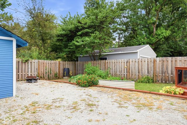 619 Kessler Boulevard East Drive, Indianapolis, IN 46220