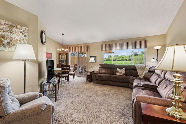 22280 Quail Run Circle 2, South Lyon City, MI 48178