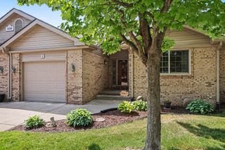 22280 Quail Run Circle 2, South Lyon City, MI 48178