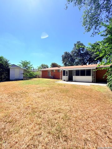 4503 Eisenhauer, San Antonio, TX 78218