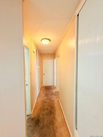 4503 Eisenhauer, San Antonio, TX 78218