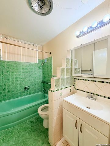 4503 Eisenhauer, San Antonio, TX 78218