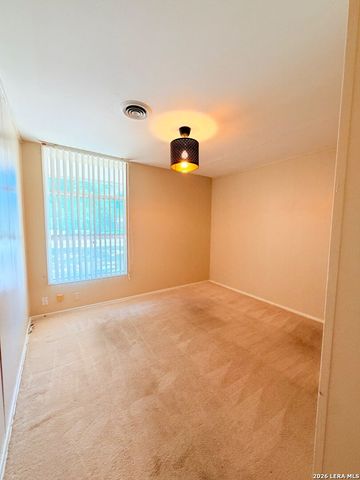 4503 Eisenhauer, San Antonio, TX 78218