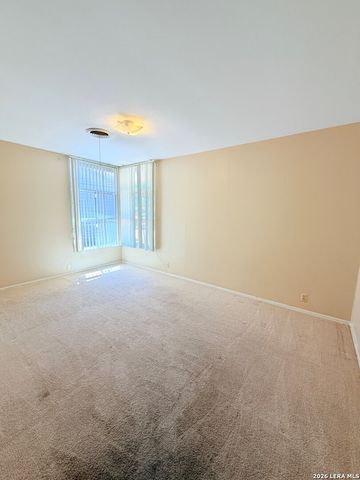 4503 Eisenhauer, San Antonio, TX 78218