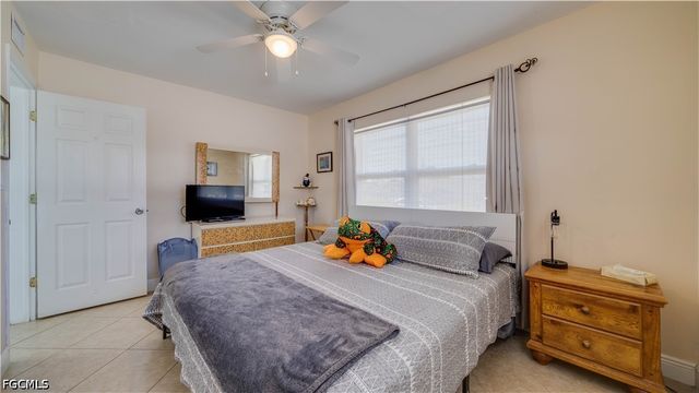 859 Conreid DR NE, Port Charlotte, FL 33952