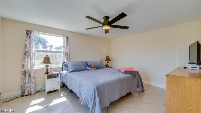 859 Conreid DR NE, Port Charlotte, FL 33952