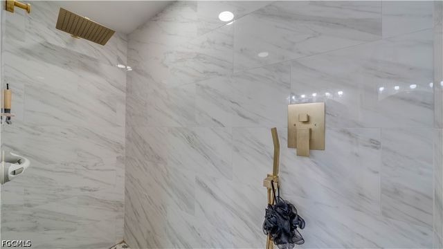 859 Conreid DR NE, Port Charlotte, FL 33952