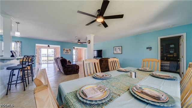 859 Conreid DR NE, Port Charlotte, FL 33952