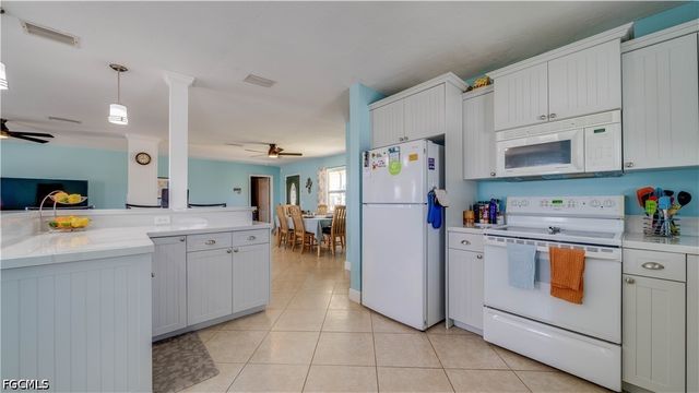 859 Conreid DR NE, Port Charlotte, FL 33952