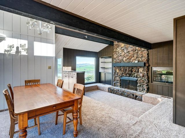 20 Redwood Ave, Inverness, CA 94937