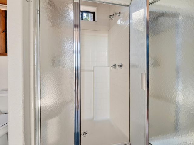 20 Redwood Ave, Inverness, CA 94937