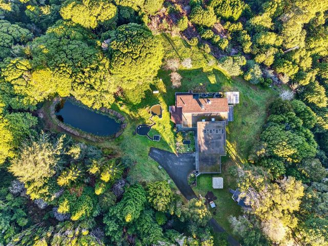 20 Redwood Ave, Inverness, CA 94937